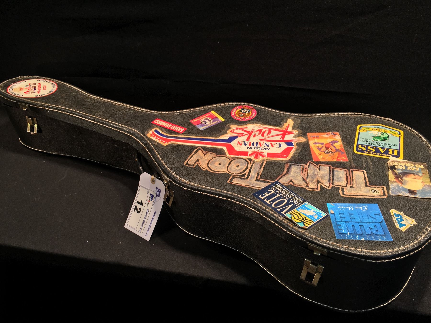 sigma guitars serial numbers